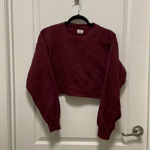 Crop crew neck